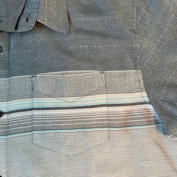 prAna Men's XL dark and light grey short sleeved shirt - Picture 3 of 8